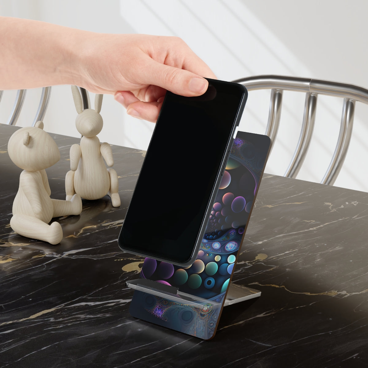 Colorful Fractal Mobile Display Stand for Smartphones