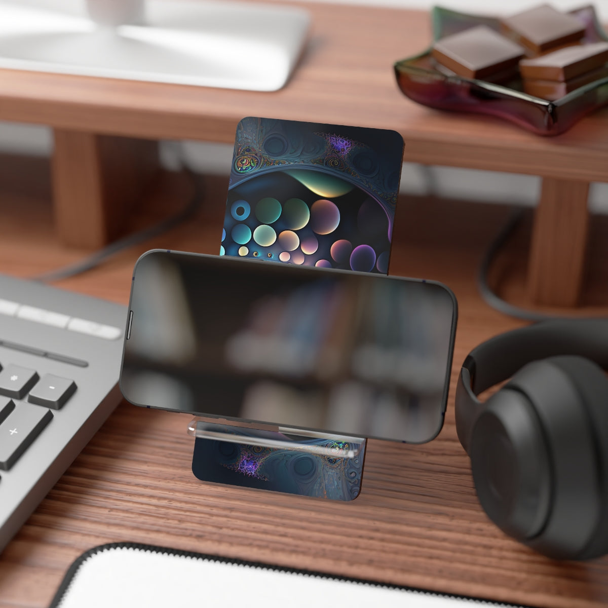 Colorful Fractal Mobile Display Stand for Smartphones